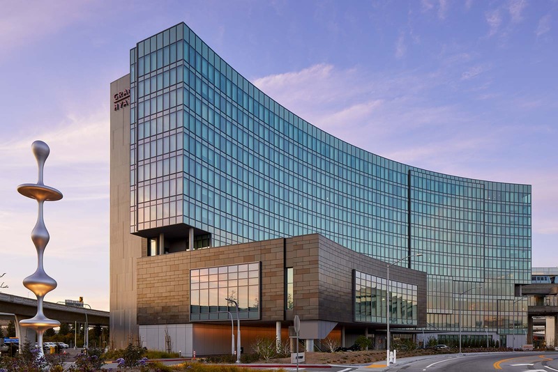 exterior of the grand hyatt at SFO