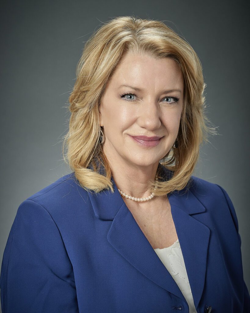 Kate Steward Headshot. OrgMetrics newest Partnering Facilitator